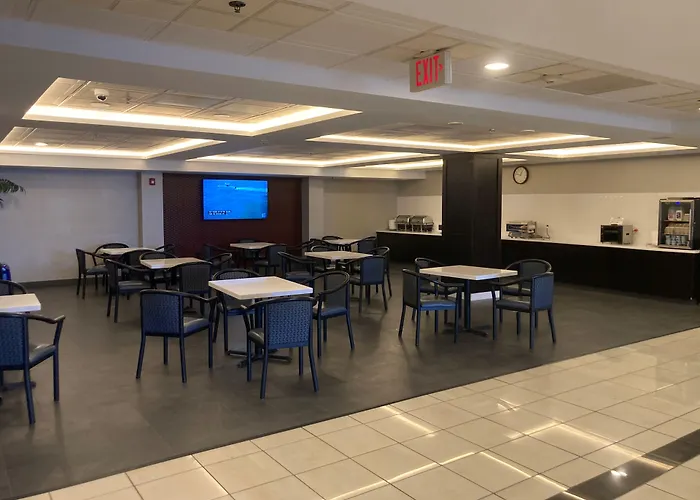 Wingate By Wyndham Erie